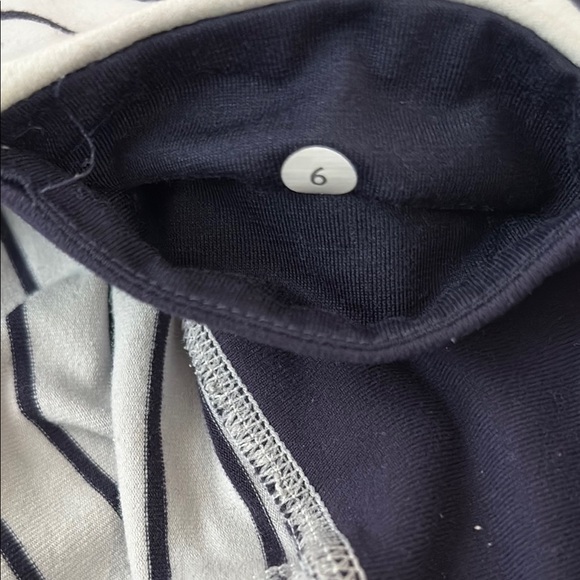 Lululemon wunder under quiet stripped RARE - Picture 2 of 4